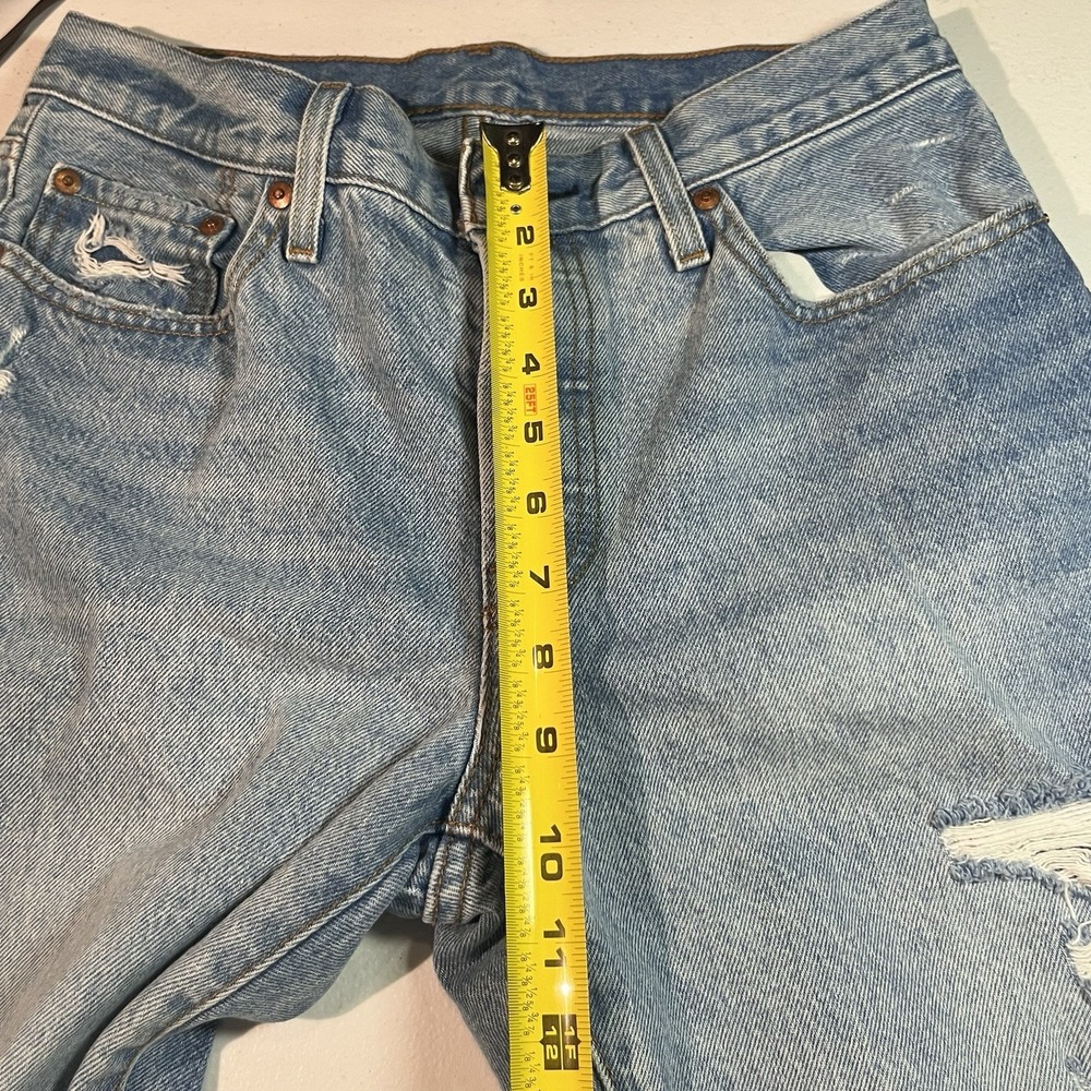 Levi's 501 90s‎ Premium Jeans Mid Rise Relaxed Straight Womens Size 27x32 EUC - Picture 3 of 10